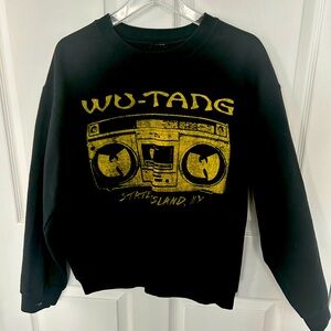 Graphic Wu-Tang sweater